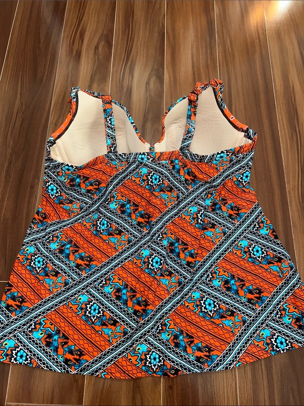 38DDD Cacique Swim underwire tankini top